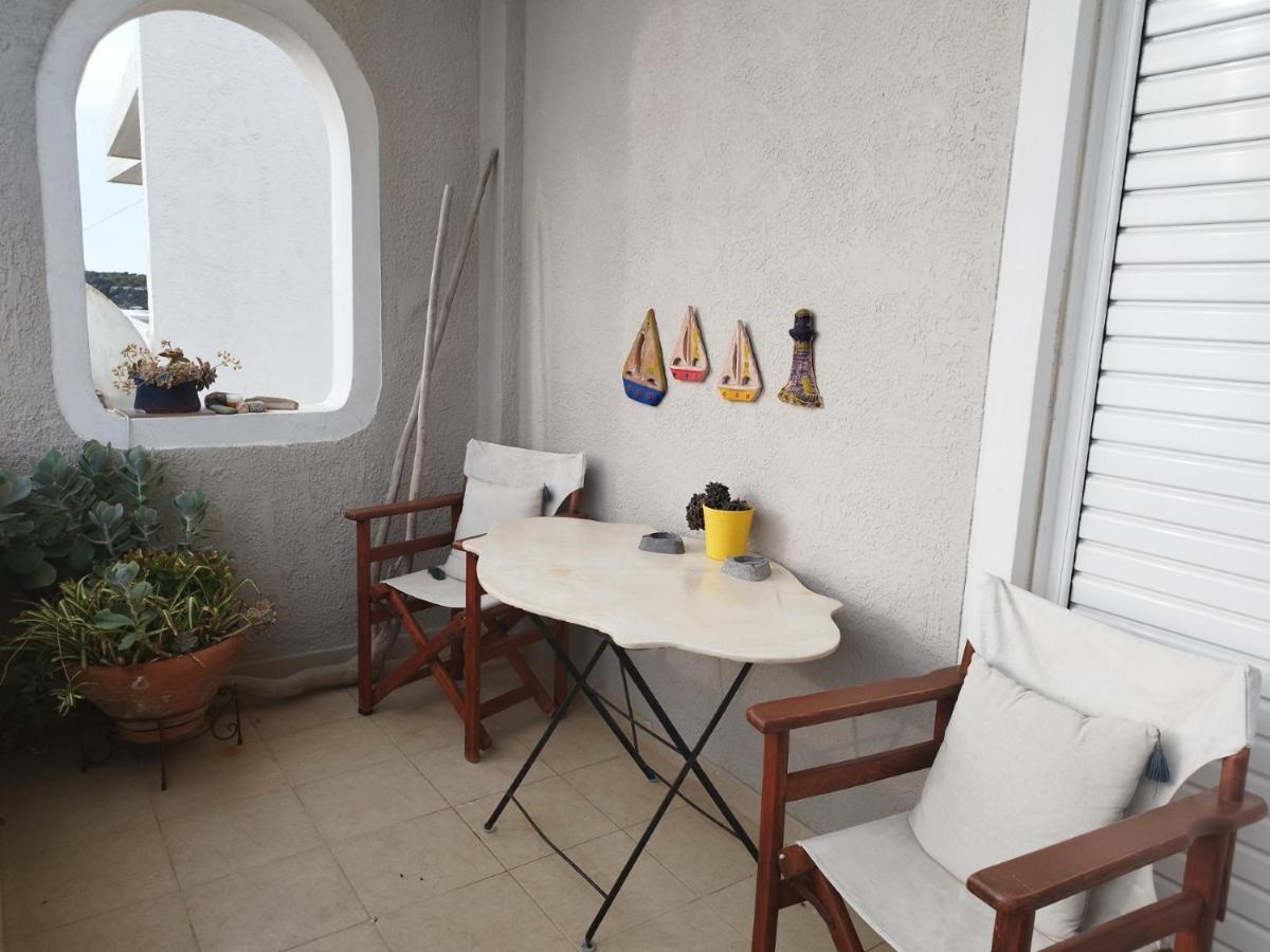 Indigo Apartment Rafina  Luaran gambar
