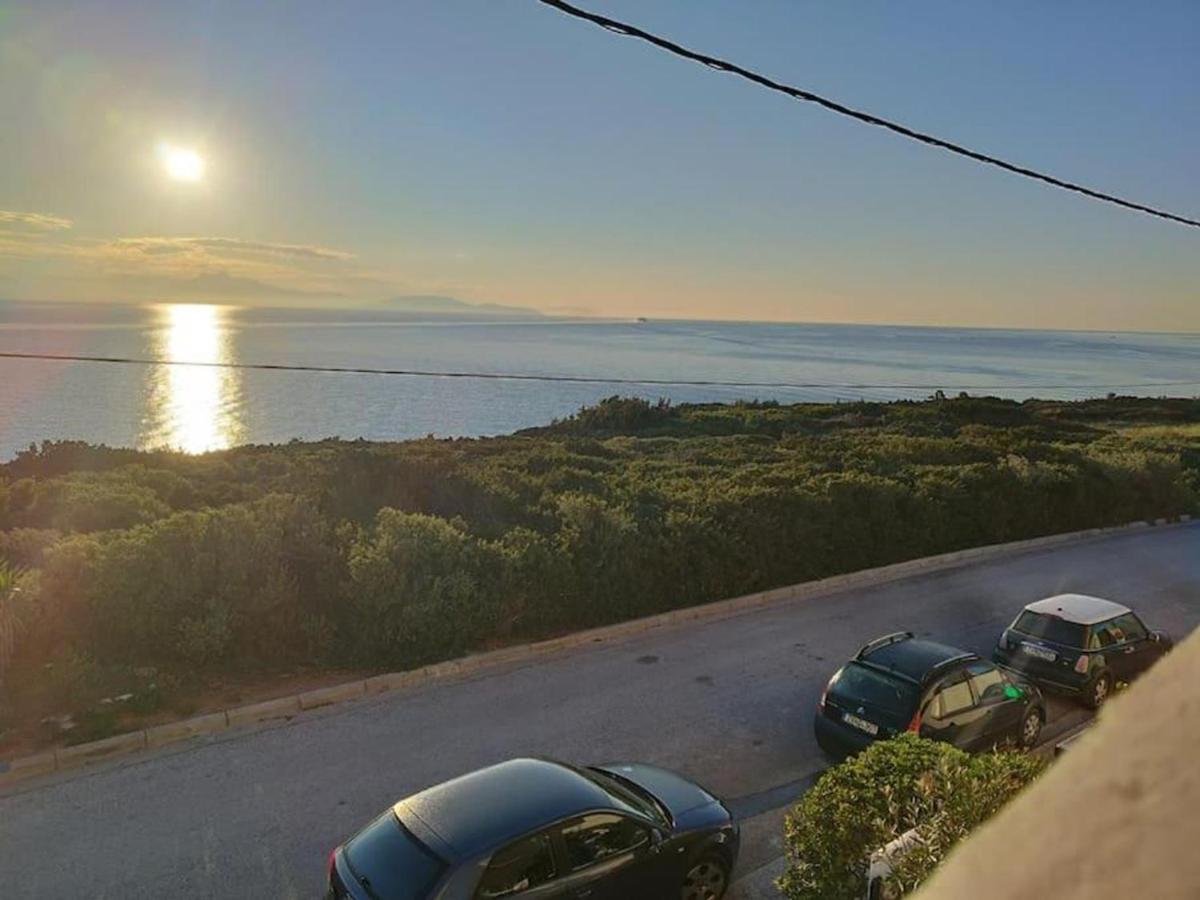 Indigo Apartment Rafina  Luaran gambar