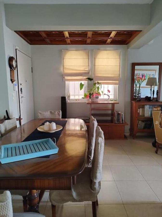 Indigo Apartment Rafina  Luaran gambar